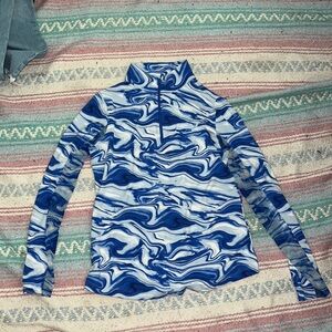 Ibkul half zip long-sleeved top with blue and white marble pattern